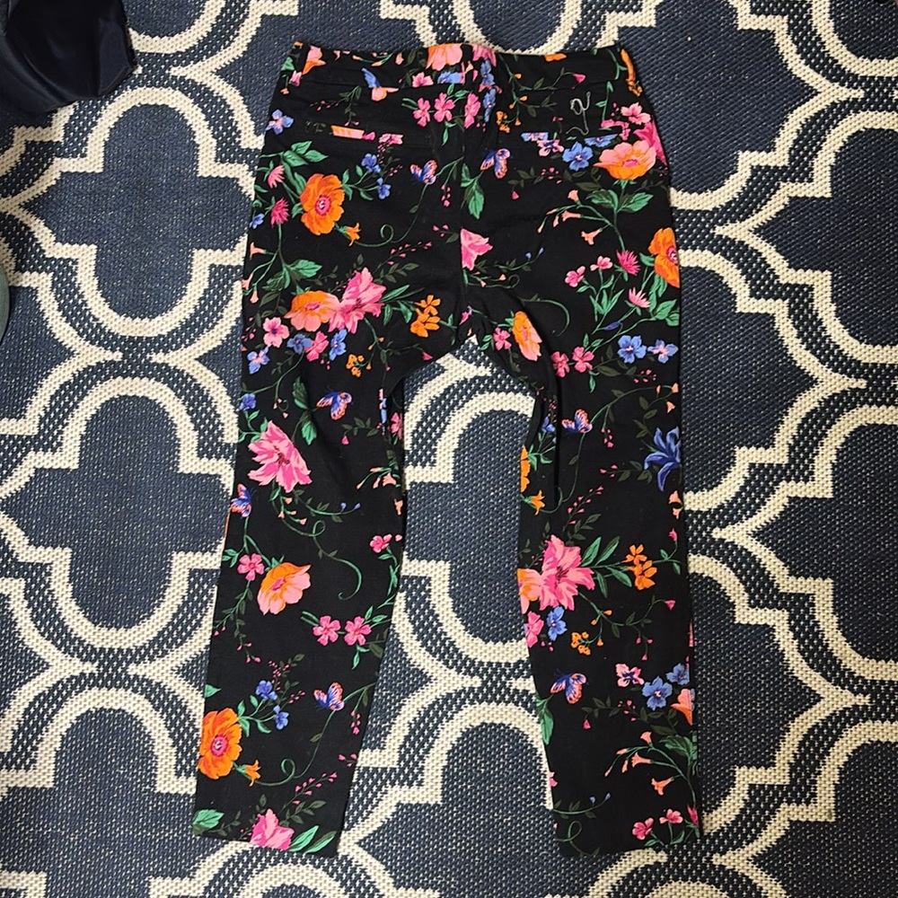 Old Navy pixie mid rise pants women’s regular size 14 floral print - Picture 3 of 5